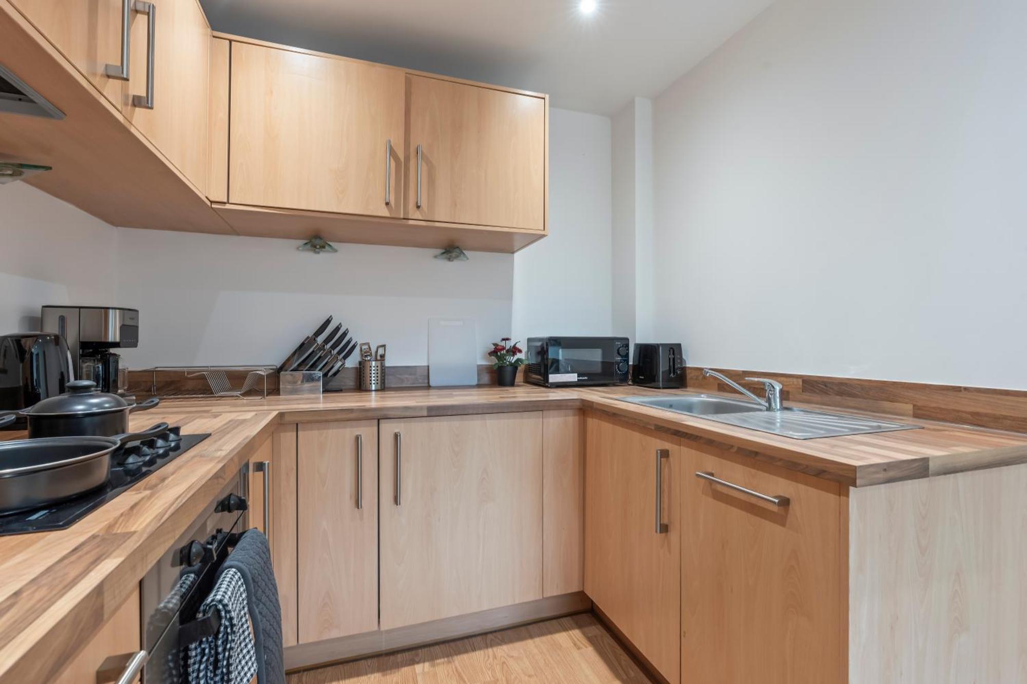 Heart Of City Centre Luxury Apartment With Secure Underground Parking Birmingham Exterior photo